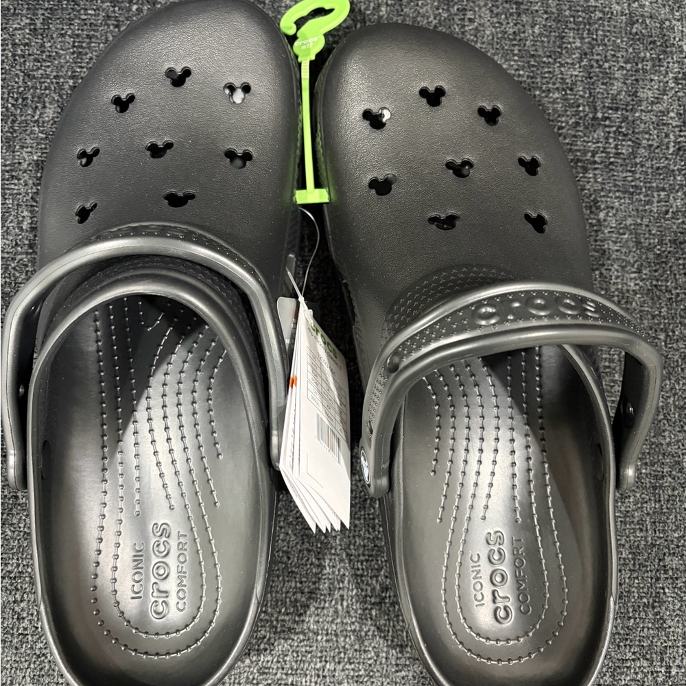 Black Mickey Disney Men’s Crocs